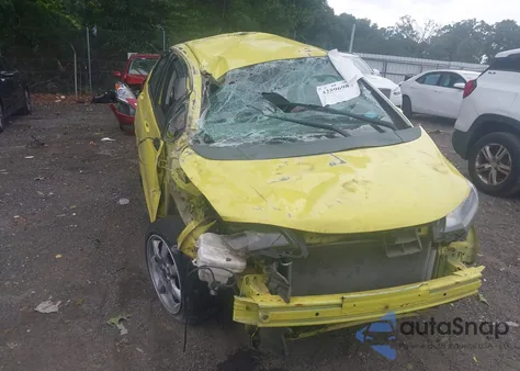 2015 Honda Fit Lx from USA, damaged, VIN 3HGGK5H5XFM734030